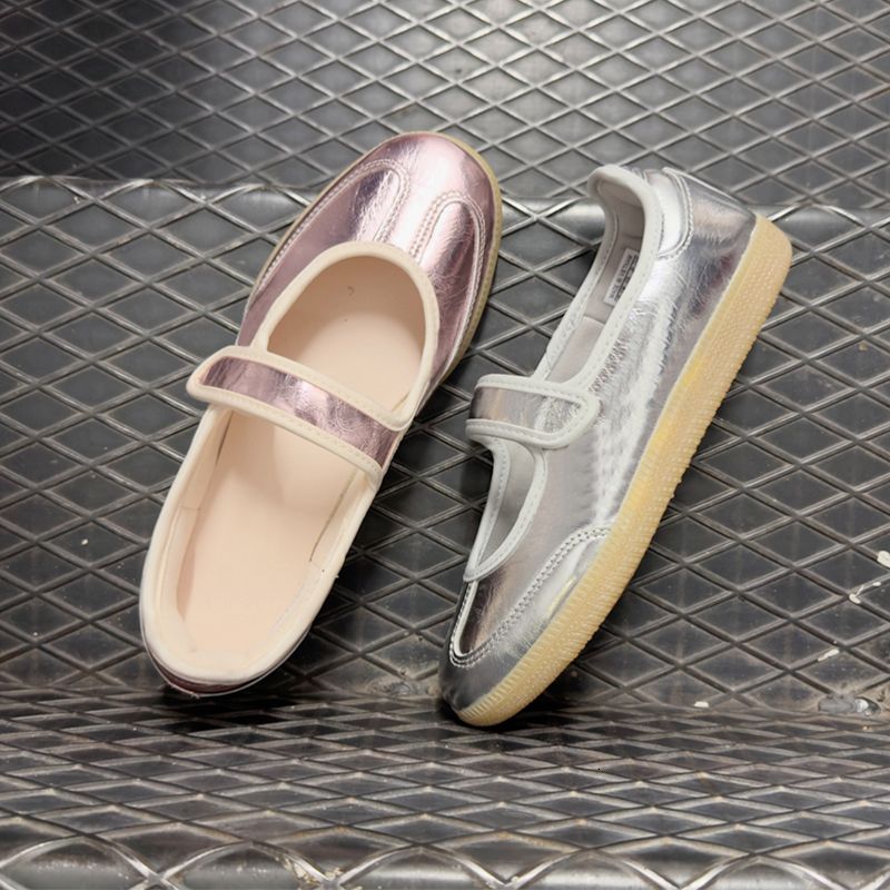 2026 Designer Sneakerinas Ballet Flats Girls Mary Jane Trainers Suede Ballerine Shoes Non Slip Leather Sport Flat Women Casual Walking Sneakers 1160 - 1 of 8