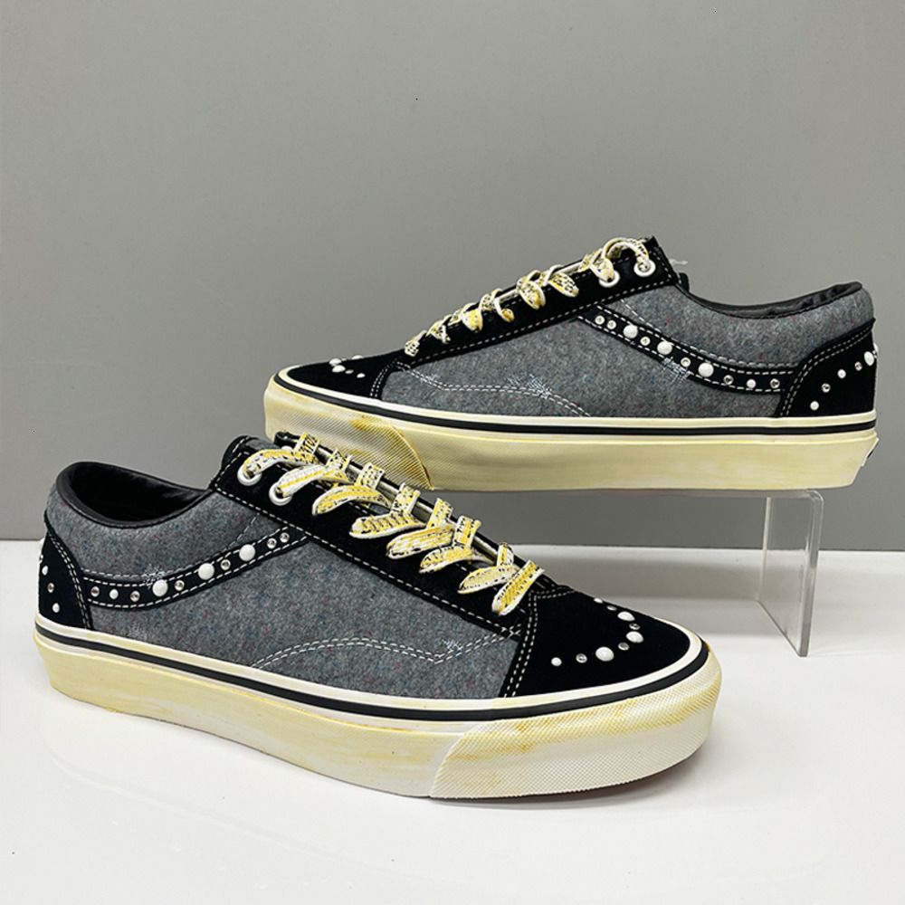 26S New Luxury Pearl Canvas Designer Pearlized Shoes Men Women Vintage Pendant Lace Up Trainers Casual Sports Lightweight Comfortable Daily Walk Flat Shoes 1083 - 8 of 9