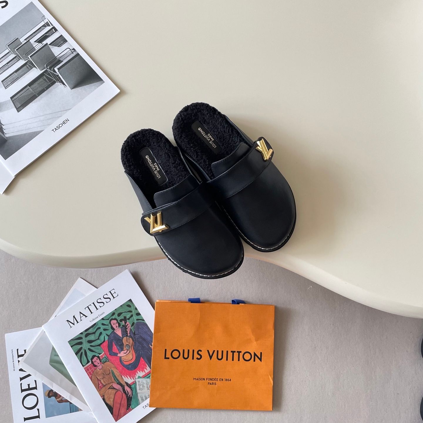 Louis Vuitton Cosy comfort Mule Clogs For Women Fleece Lined Warm Backless Platform Slides Non Slip Casual Autumn Winter Indoor Outdoor Slippers Multiple colors - 5 of 8