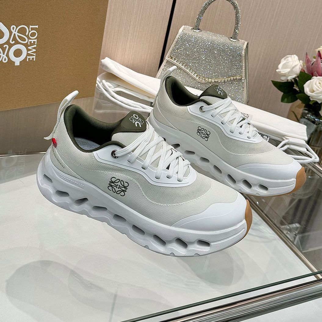 Cloudtilt Running Shoes Men and Women Designer Casual Sneakers Black and White Shoes Casual Shoes Sports shoes Lightweight And Cushioned Casual Shoes - 6 of 8