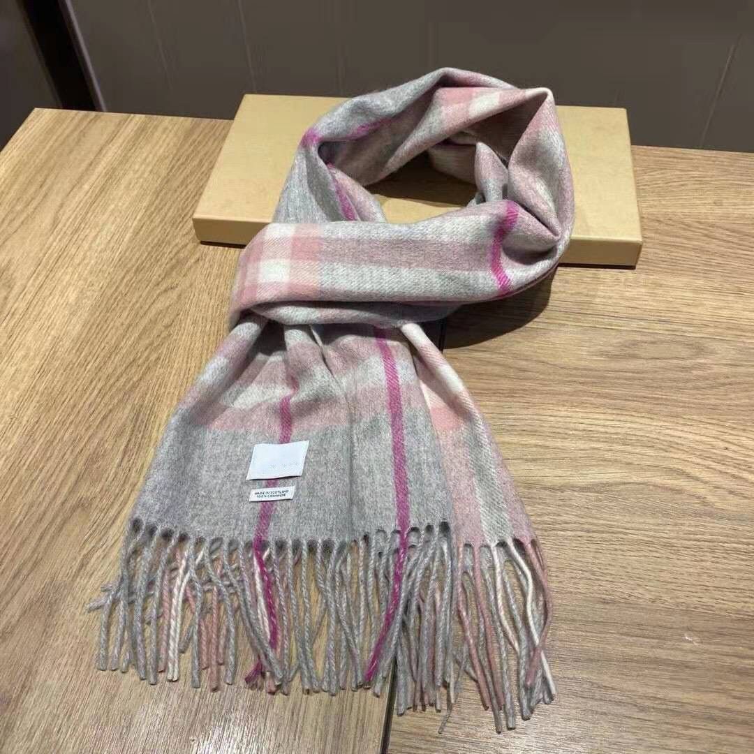 2026 Classic Plaid Women Man Designer Scarf 100% Cashmere Scarves For Winter Warm Womens and mens Long Wraps Size 180x30cm - 5 of 7