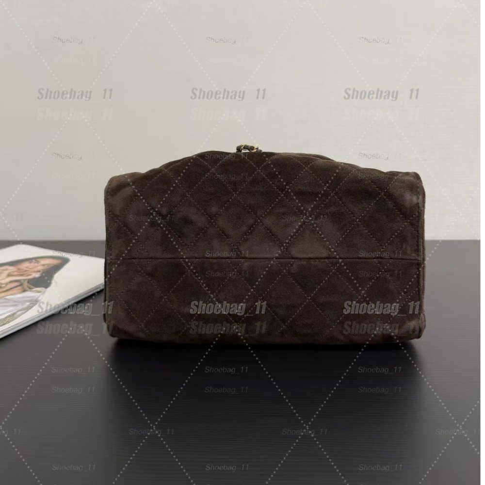 Evening Bags Designer shoulder diamond check long chain fashion bucket crossbody bag Big homeless person 25 suede leather grey casual luxury brand Medium hobo - 6 of 8
