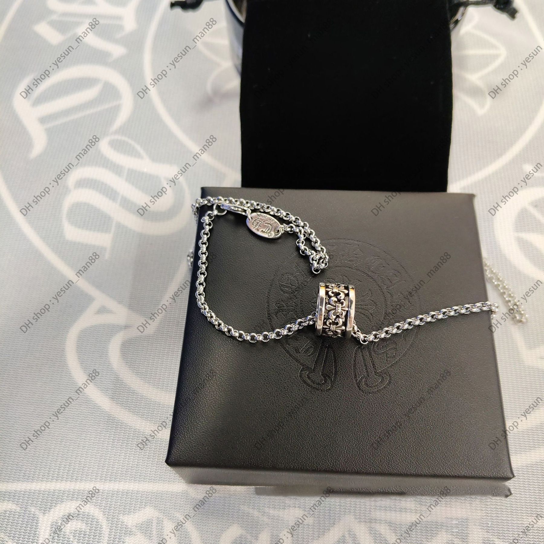 chrome Necklace Bold Letter Cross Women chromes Necklaces Designer Brand Flower Pendant Chain Men chromed Jewelry Necklace A2Fr - 4 of 8