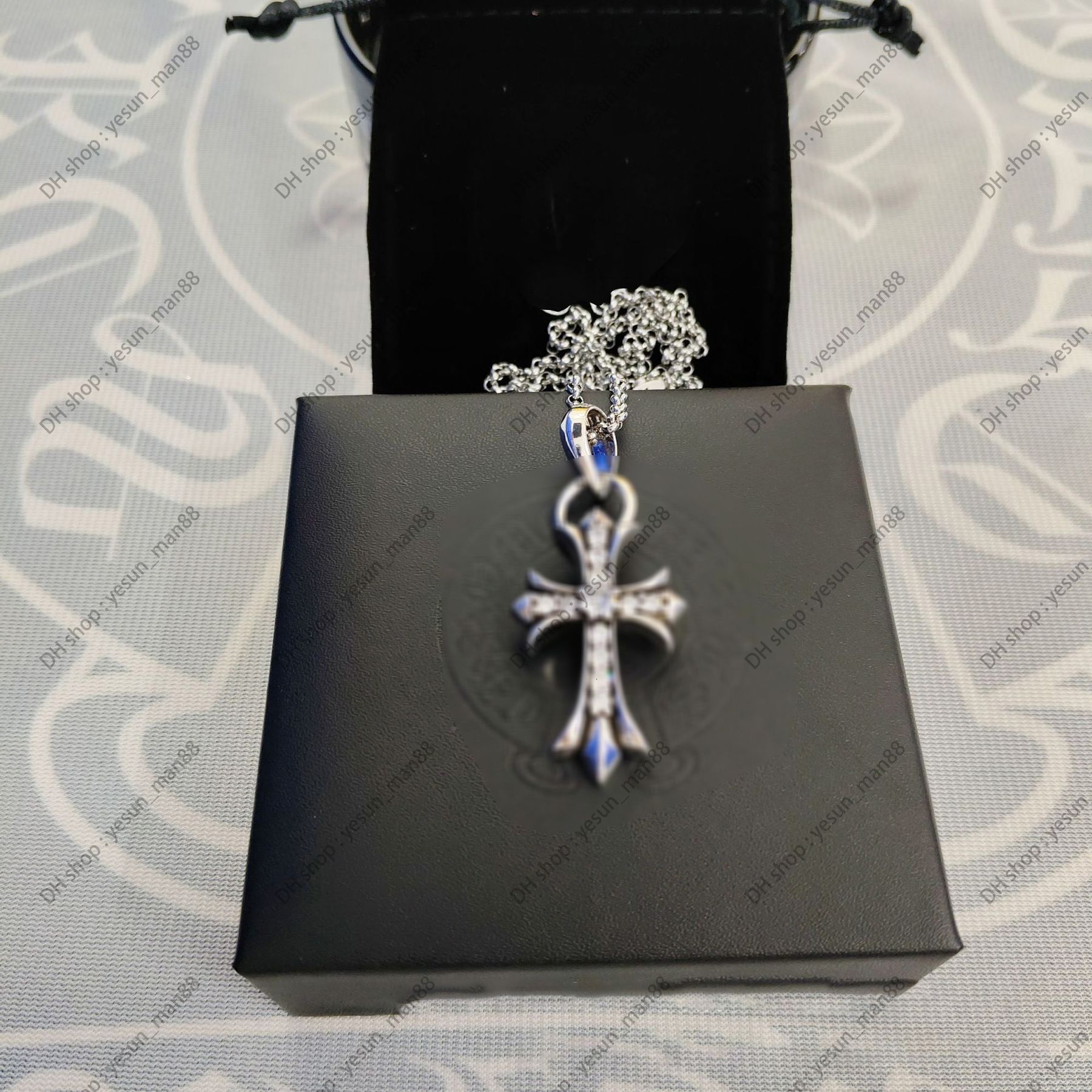 chrome Necklace Bold Letter Cross Women chromes Necklaces Designer Brand Flower Pendant Chain Men chromed Jewelry Necklace A2Fr - 3 of 8