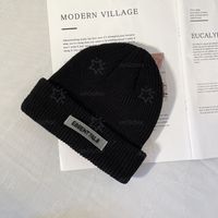 Hat1
