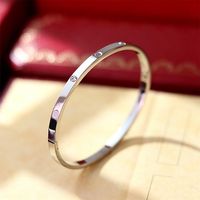 4mm silver diamond