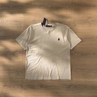 Cotton T-shirt. 3