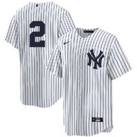 MLB015