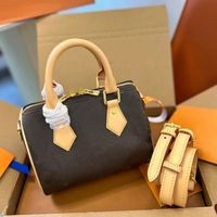 Brown flower 16cm detachable strap