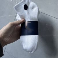 2 pairs of white boat socks