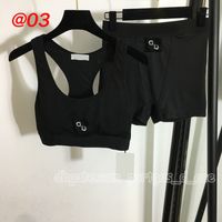 @03 black