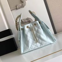 Light Blue Grained Pattern