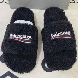 Furry Designer Sandals Fashion Tide Casual Shoes Women Man Sandals Slippers Rubber Flats Slides Bottoms Slippers Sandals Summer Beach Lightweight Shoes