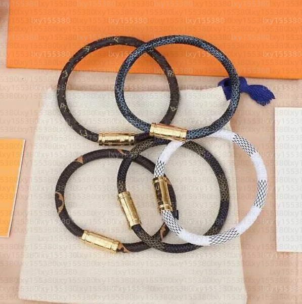 Bracelets designer Bracelet Europe America Style Charm Bracelets Brand Men Women Presbyopic Leather Magnetic Buckle Hand Rope Plaid L Design Engraved very nice