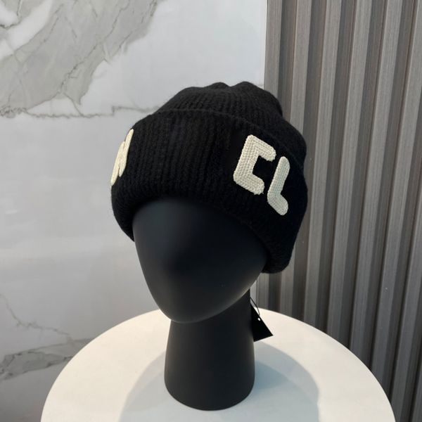 Womens Designer Beanies Winter Autumn Mens Wool Bonnet Luxury Warm Fitted Hats Double Letters Soft Cashmere Street Fashion Beanie Hats nice