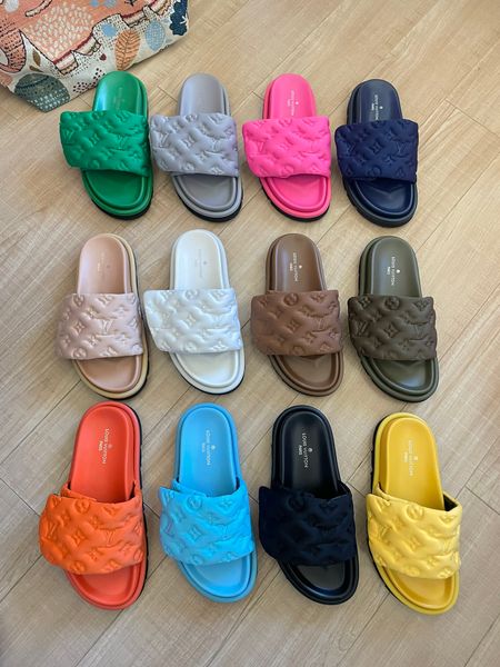 Louis Vuitton Pillow Flat Comfort Sandal Strap Platform Slide Sandals For Women Thick Non Slip Sole Casual Beach Vacation Summer Slippers Multiple colors - Shoes & Accessories - myaceshop